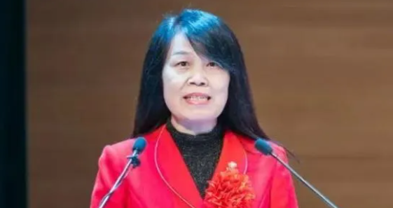 一位女CEO出任大學(xué)校長(cháng)