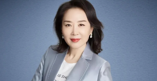 一位女CEO意外爆紅