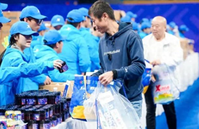 2025度小滿(mǎn)西馬雙盛會(huì )啟幕：馬博會(huì )互動(dòng)迭起 消費嘉年華燃動(dòng)西安